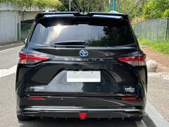 Toyota SIENNA 2021 2.5L Hybrid Premium Edition - фото 19