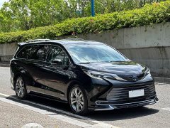 Toyota SIENNA 2021 2.5L Hybrid Premium Edition - фото 3