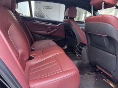 BMW 5 Series facelift 525Li M Sports Package - фото 13