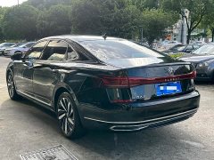 Volkswagen Passat 330TSI Luxury Edition - фото 4