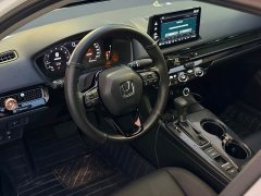 Honda Integra 240TURBO CVT Tech Edition - фото 8
