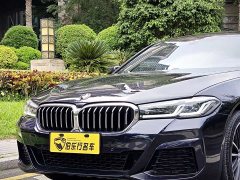BMW 5 Series 530Li Leading M Sports Package - фото 4