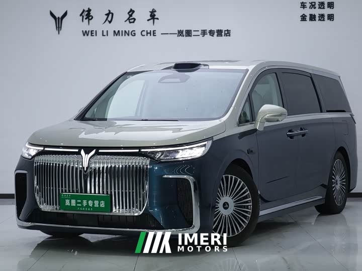 VOYAH Dream PHEV 4WD Flagship Qiankun Edition - автомобиль из Китая
