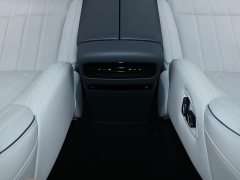 VOYAH Dream PHEV 4WD Flagship Qiankun Edition - фото 17