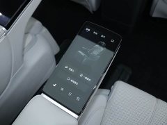 VOYAH Dream PHEV 4WD Flagship Qiankun Edition - фото 18