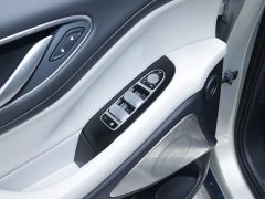 VOYAH Dream PHEV 4WD Flagship Qiankun Edition - фото 7