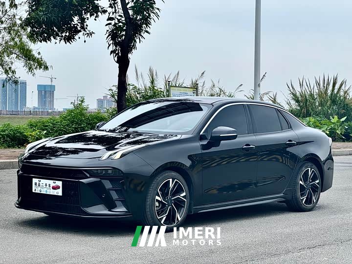 Lynk & Co 03 2.0TD DCT Pro - автомобиль из Китая