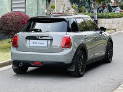 MINI 1.5T Cooper Classic 5-Door - фото 6