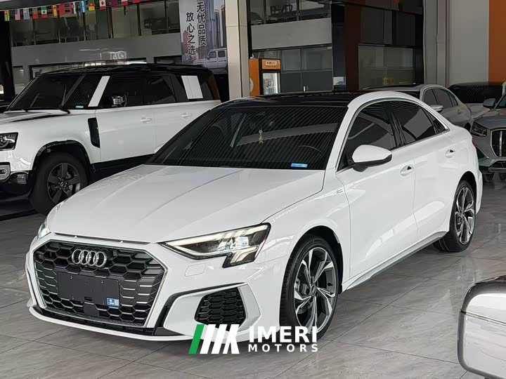 Audi A3 A3L Limousine 35 TFSI luxury sports - автомобиль из Китая