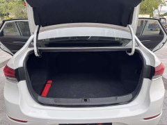 Mercedes-Benz Yinglang 1.3T automatic light hybrid elite - фото 15