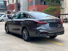 Lynk & Co MG5 180DVVT global early version - фото 3