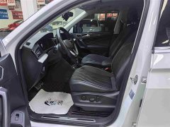Volkswagen Tiguan L facelift 330TSI automatic two-wheel drive R-Line version - фото 4