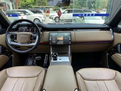 Land Rover Range Rover 2024 3.0 L6 400PS Extended Edition - фото 5