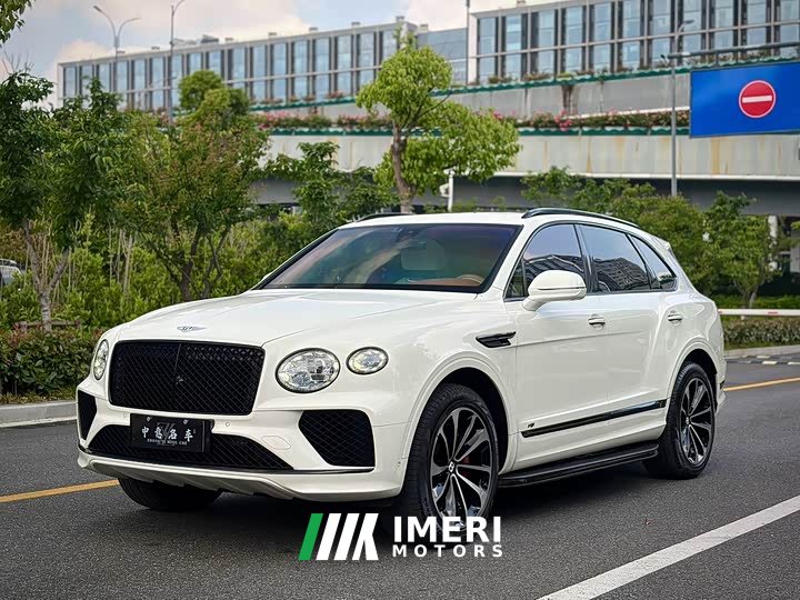 Bentley Bentayga 4.0T V8 - автомобиль из Китая