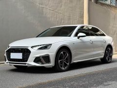 Audi A4L 40 TFSI Fashionable and Dynamic - фото 1