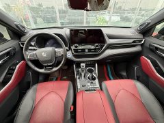 Toyota Crown Lufang 2.5L HEV four-wheel drive flagship version - фото 8