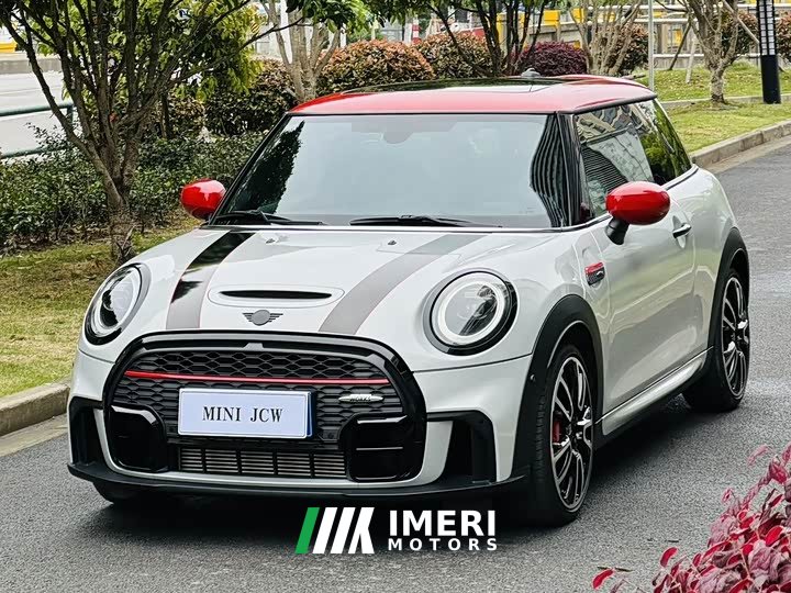 MINI JCW 2023 facelift 2.0T JOHN COOPER WORKS ALL-IN - автомобиль из Китая