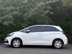 Honda Fit 2021 1.5L CVT Trendy Edition - фото 2