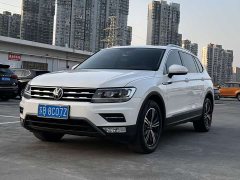 Volkswagen Tiguan L 330TSI automatic two-wheel drive smart version - фото 1