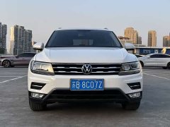 Volkswagen Tiguan L 330TSI automatic two-wheel drive smart version - фото 2