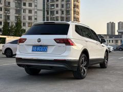 Volkswagen Tiguan L 330TSI automatic two-wheel drive smart version - фото 8