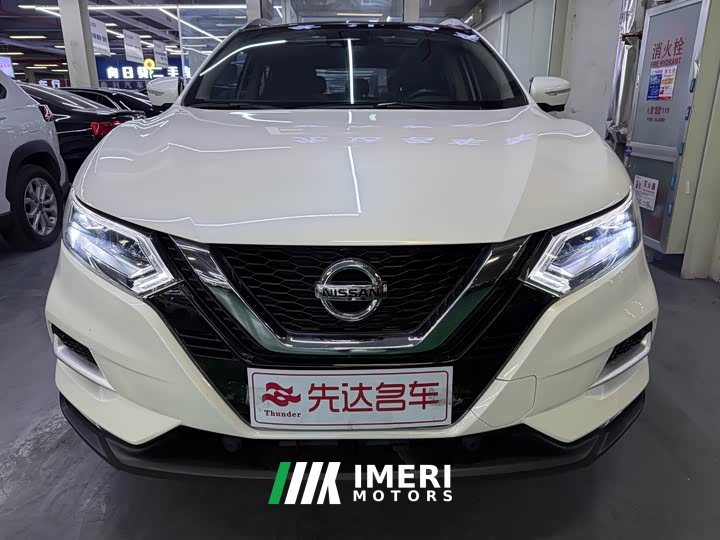 Nissan Qashqai 2022 2.0L CVT XV Prem Deluxe Edition - автомобиль из Китая