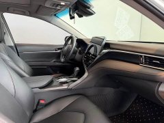 Toyota Camry 2023 2.5G Luxury Edition - фото 13