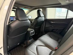 Toyota Camry 2023 2.5G Luxury Edition - фото 9