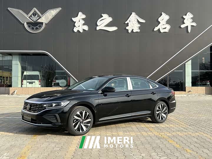 Volkswagen Passat Outstanding 380TSI Starry Sky Dragon Edition - автомобиль из Китая