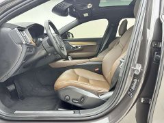 Volvo S90 B5 Zhiyi Luxury Edition - фото 3