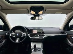BMW 3 Series 330Li xDrive M Sports Night Package - фото 8
