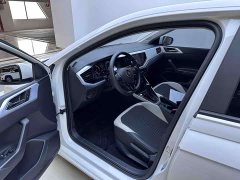 Volkswagen 2021 Volkswagen Polo Plus 1.5L Automatic Tech Edition - фото 9