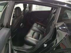 Tesla Model 3 rear-wheel drive version - фото 15