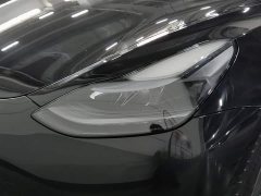 Tesla Model 3 rear-wheel drive version - фото 7