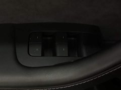Tesla Model 3 rear-wheel drive version - фото 9