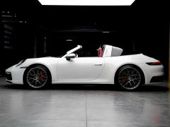Porsche 911 2023 Targa 4 3.0T - фото 3