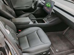 Tesla Model 3 rear-wheel drive version - фото 11