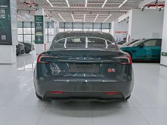 Tesla Model 3 rear-wheel drive version - фото 15