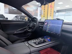 Xiaomi SU7 2024, four-wheel drive, ultra-long battery life, high-end smart driving Max version - фото 13