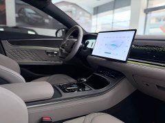 BYD Han EV Glory Edition 610KM AWD God's Eye Intelligent Driving Trim - фото 15