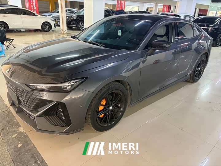 Changan UNI-V 1.5T premium - автомобиль из Китая