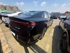 Lynk & Co Preface Oriental Glory 1.5TD Kunlun Edition - фото 12