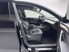 Tesla Model Y rear-wheel drive version - фото 13