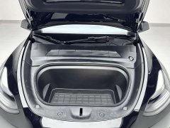 Tesla Model Y rear-wheel drive version - фото 20