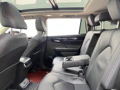 Toyota Highlander 2022 dual engine 2.5L four-wheel drive premium version 7 seats - фото 16