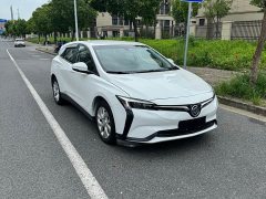 Tesla Model Y rear-wheel drive version - фото 3