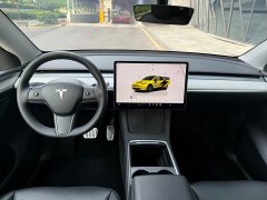Tesla Model Y rear-wheel drive version - фото 9