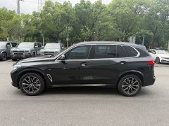 BMW X5 2022 xDrive 30Li Exclusive M Sports Package - фото 4