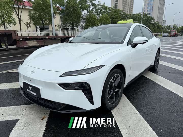 Lexus eπ007 2025 extended range 230Air cruise version - автомобиль из Китая