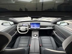 Lexus eπ007 2025 extended range 230Air cruise version - фото 10